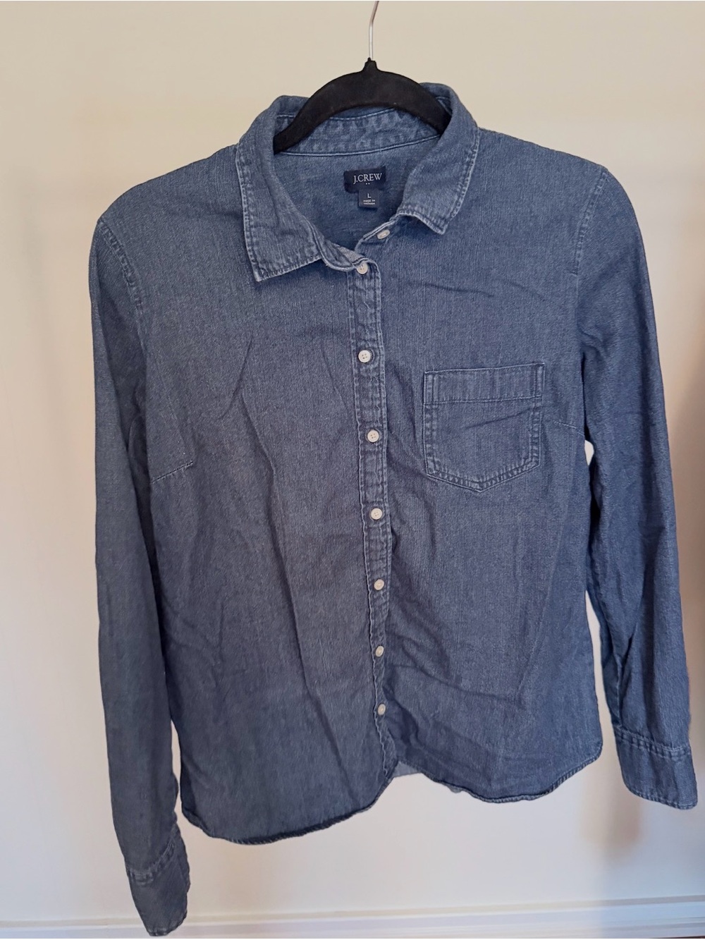 J. Crew Women’s Blue Denim Button-Down Shirt size L